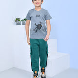 Youmaa 100% Cotton Half Sleeves Astronaut Graphics Printed T-Shirt - Grey